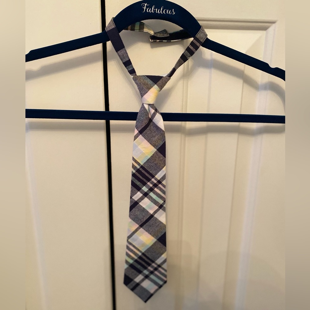 Janie and Jack Boys Youth Neck Tie.  Easter Collection.  Size 4-8.